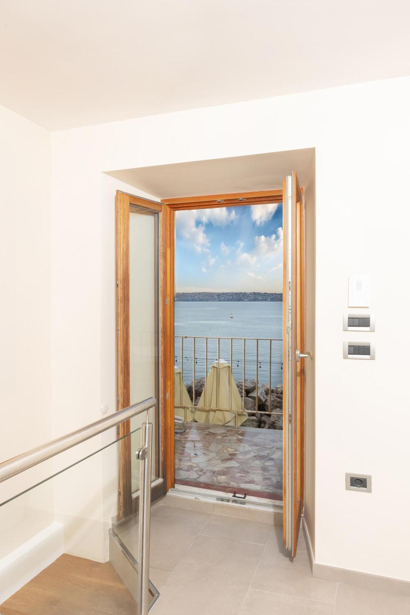 Seahouse Apartments 피란 외부 사진